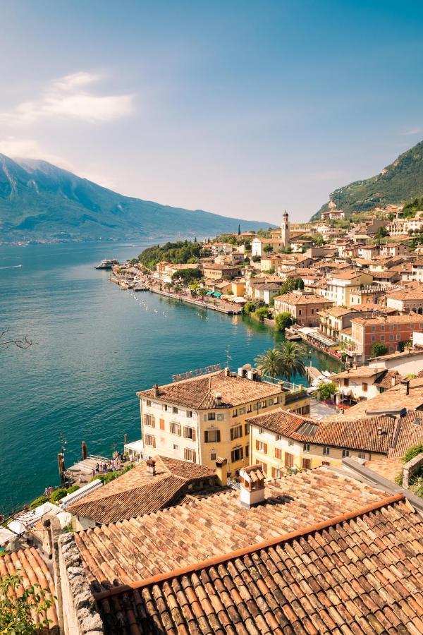 Апартаменты Limone Downtown Лимоне-суль-Гарда Экстерьер фото