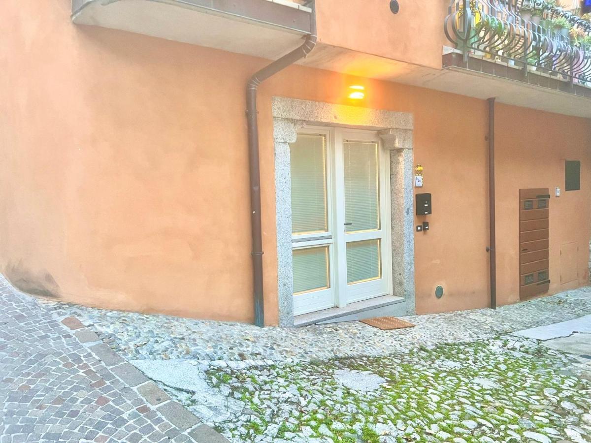 Апартаменты Limone Downtown Лимоне-суль-Гарда Экстерьер фото